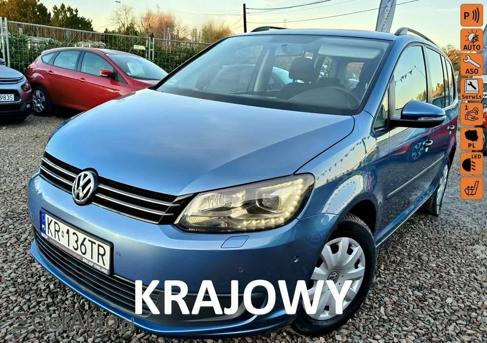 VOLKSWAGEN Touran 