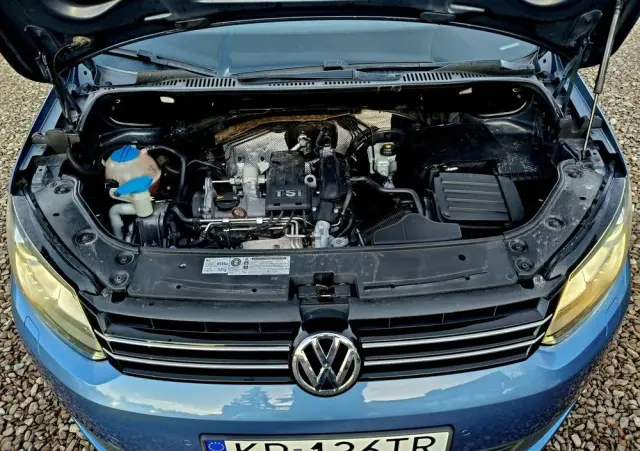 VOLKSWAGEN Touran 