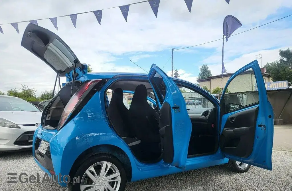 TOYOTA Aygo 