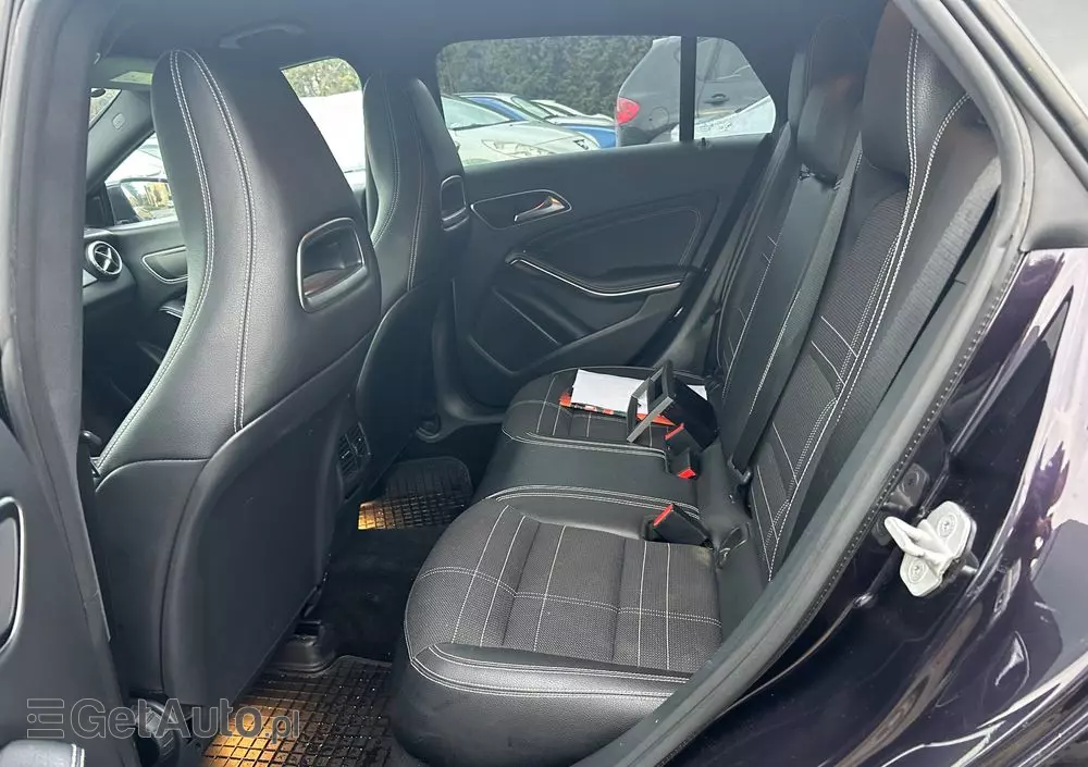 MERCEDES-BENZ CLA 200 (CDI) d 7G-DCT