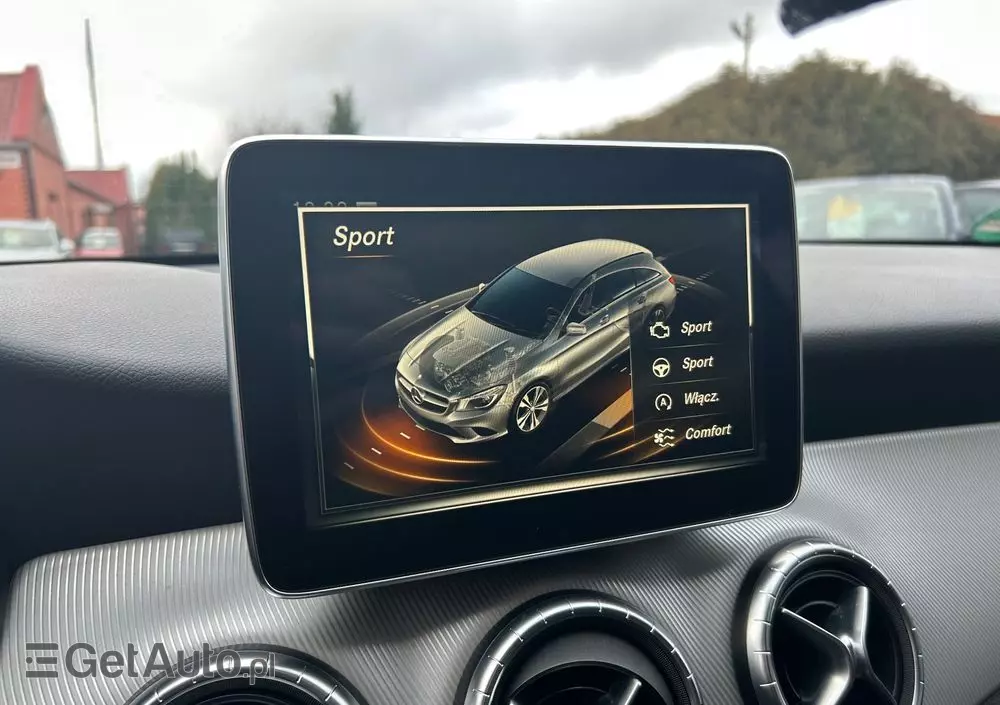 MERCEDES-BENZ CLA 200 (CDI) d 7G-DCT