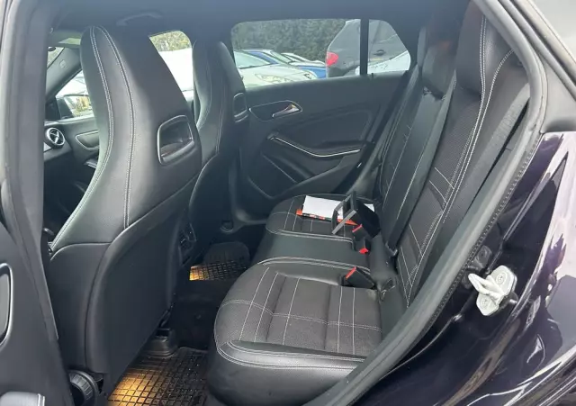 MERCEDES-BENZ CLA 200 (CDI) d 7G-DCT