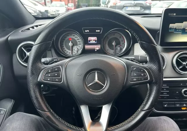 MERCEDES-BENZ CLA 200 (CDI) d 7G-DCT