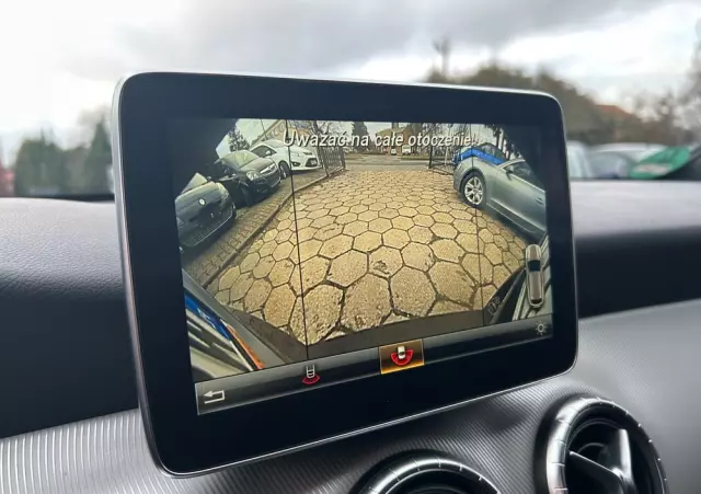 MERCEDES-BENZ CLA 200 (CDI) d 7G-DCT