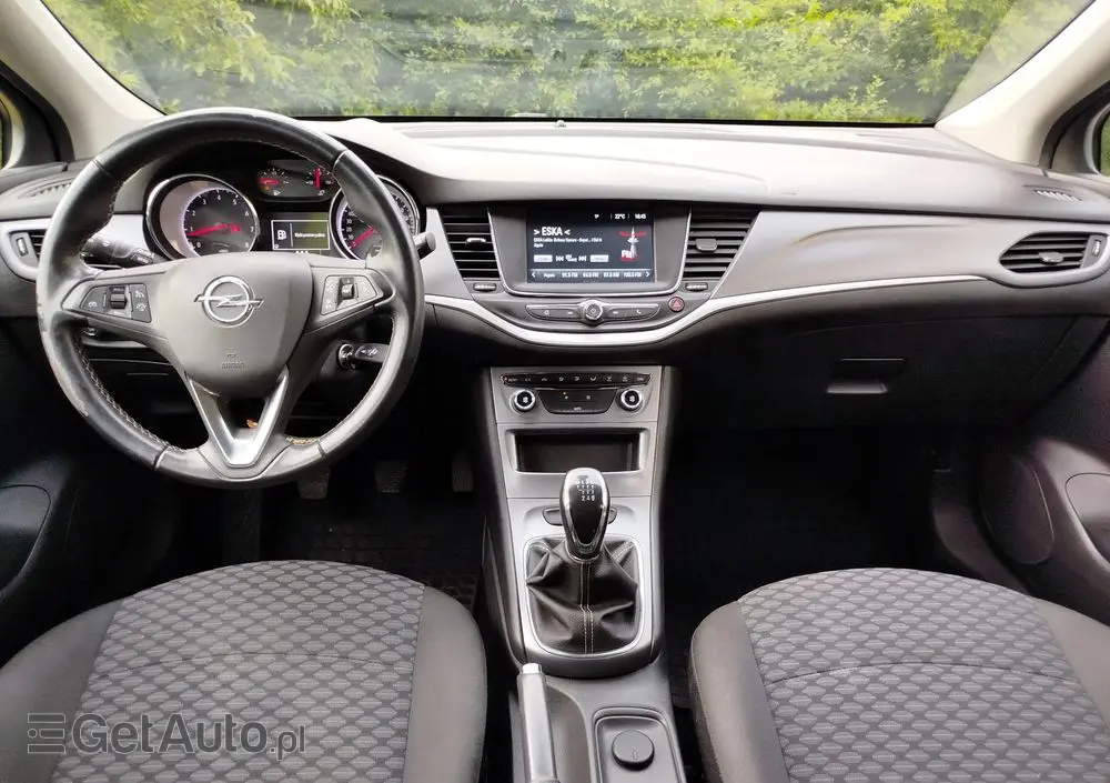 OPEL Astra V 1.4 T Dynamic