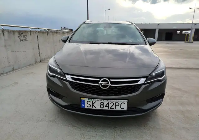 OPEL Astra V 1.4 T Dynamic