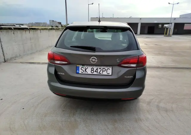 OPEL Astra V 1.4 T Dynamic
