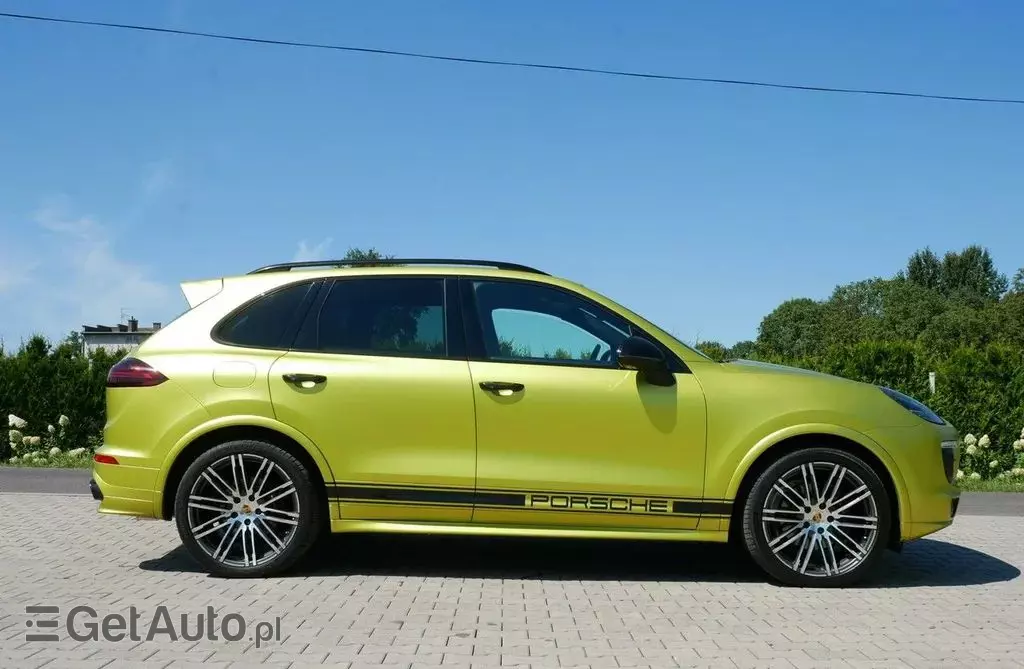 PORSCHE Cayenne 