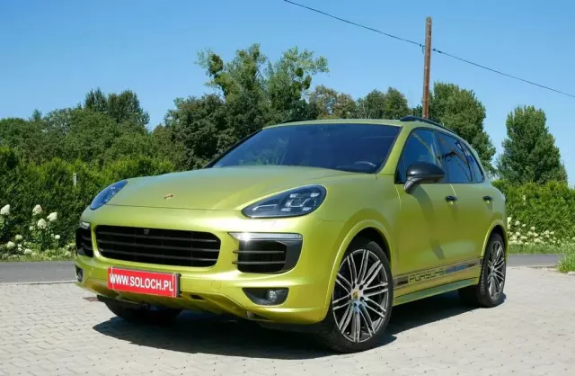 PORSCHE Cayenne 