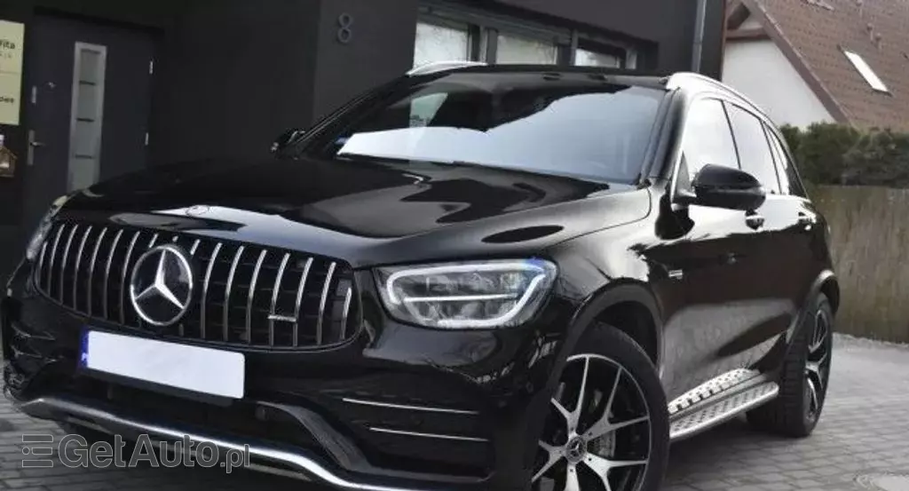 MERCEDES-BENZ GLC 