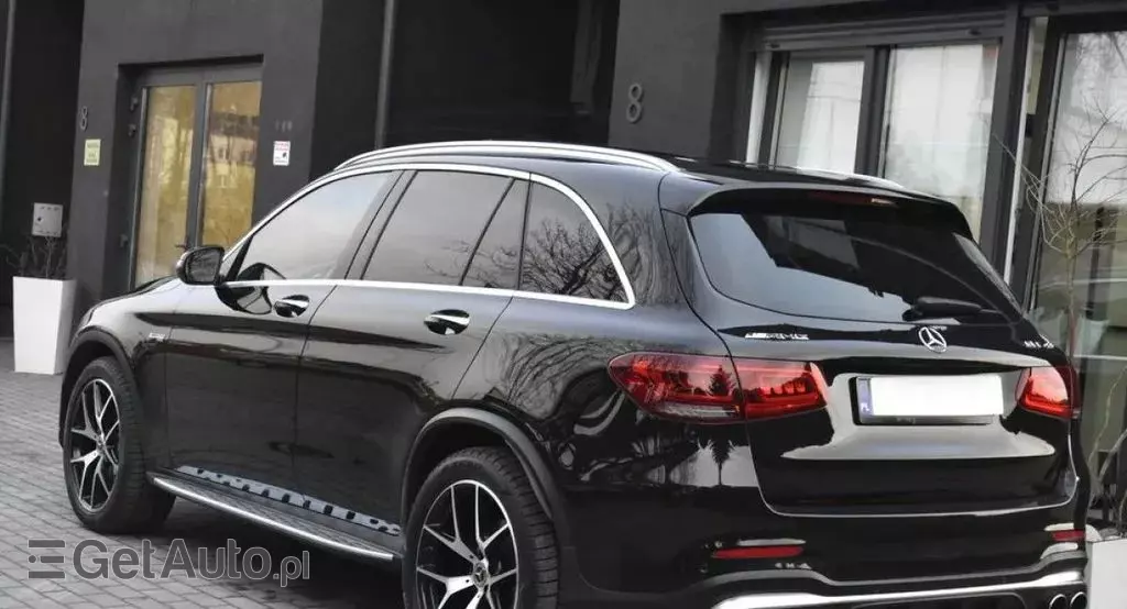MERCEDES-BENZ GLC 