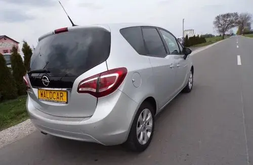 OPEL Meriva 
