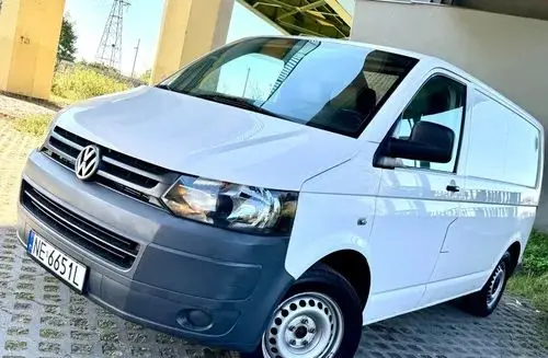 VOLKSWAGEN Transporter 