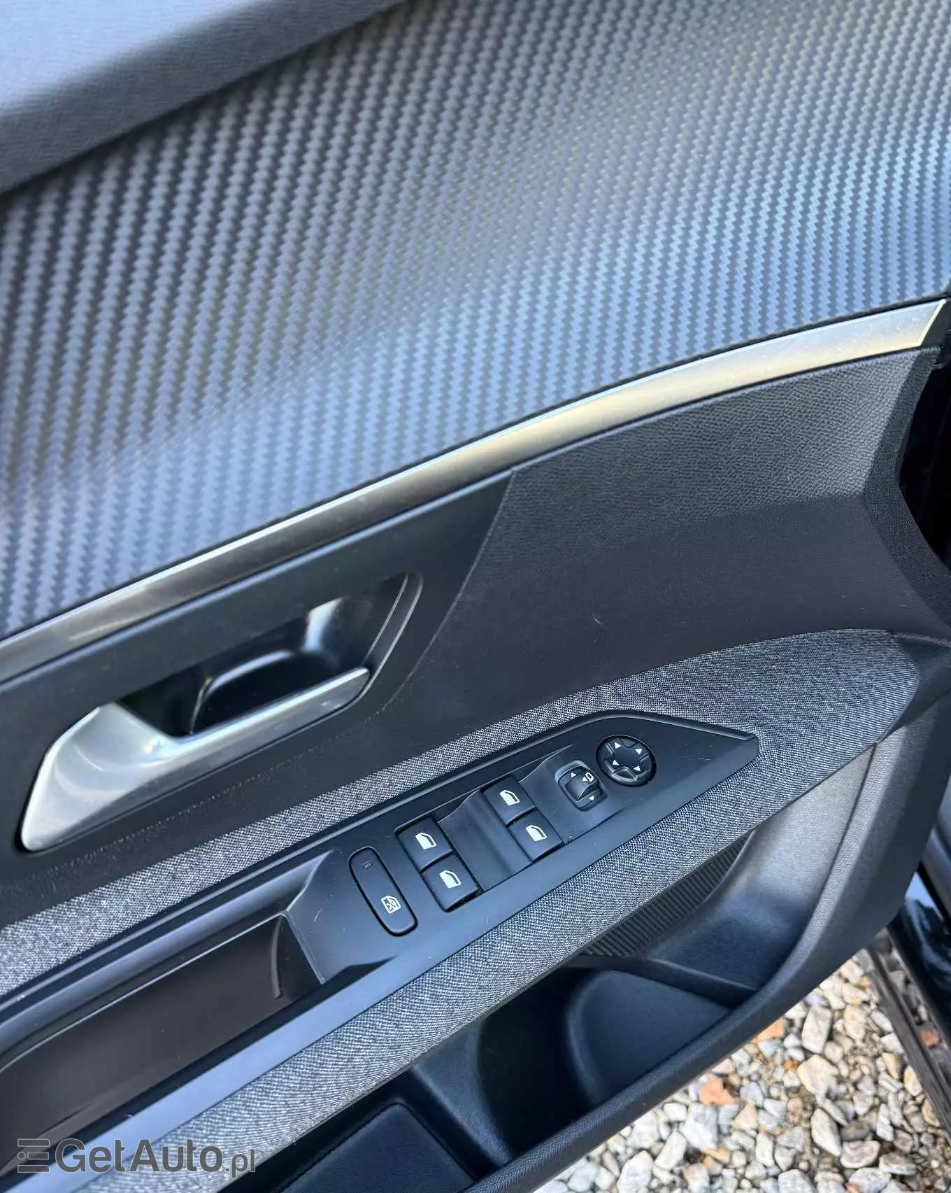 PEUGEOT 5008 1.5 BlueHDi Allure S&S EAT8