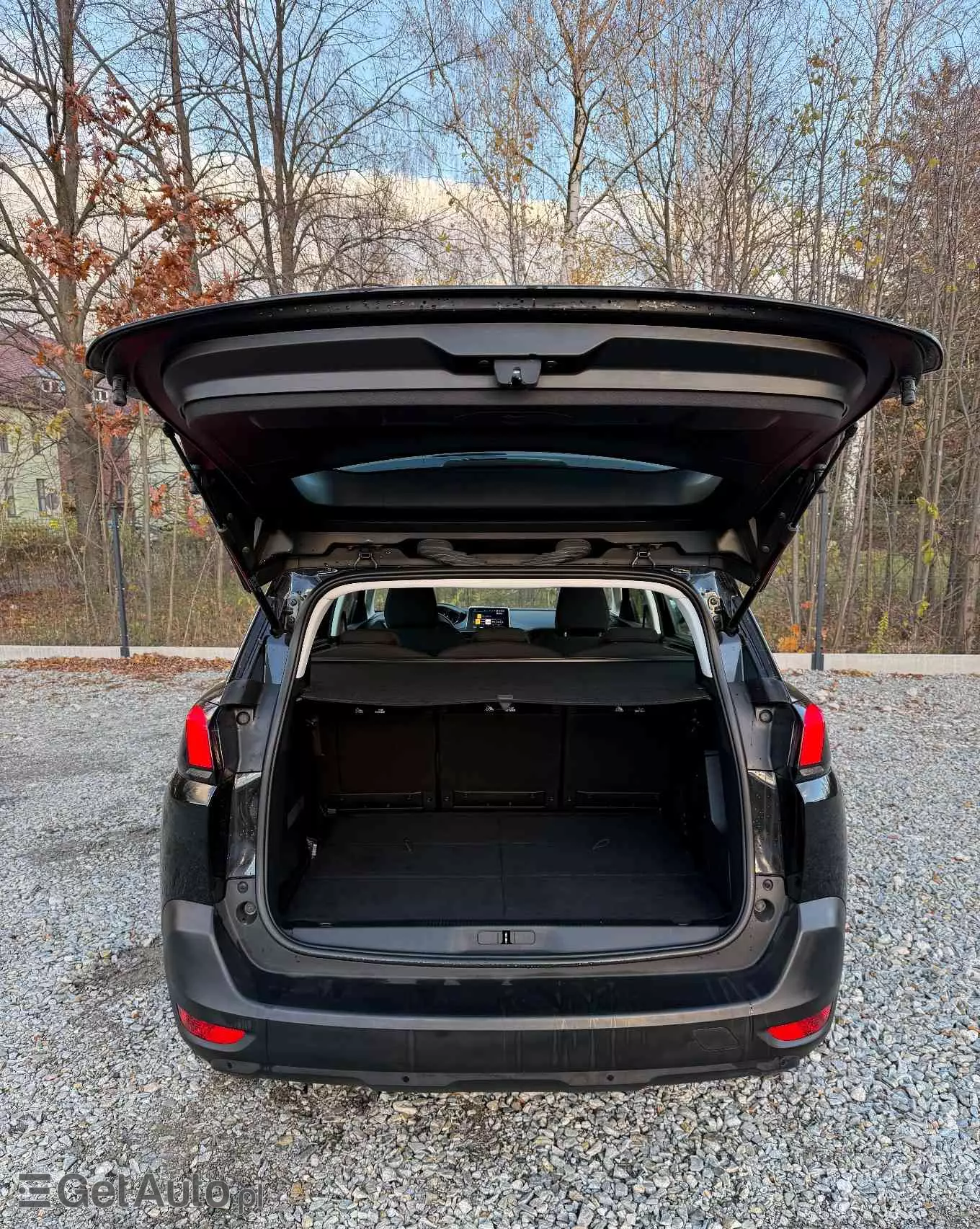 PEUGEOT 5008 1.5 BlueHDi Allure S&S EAT8