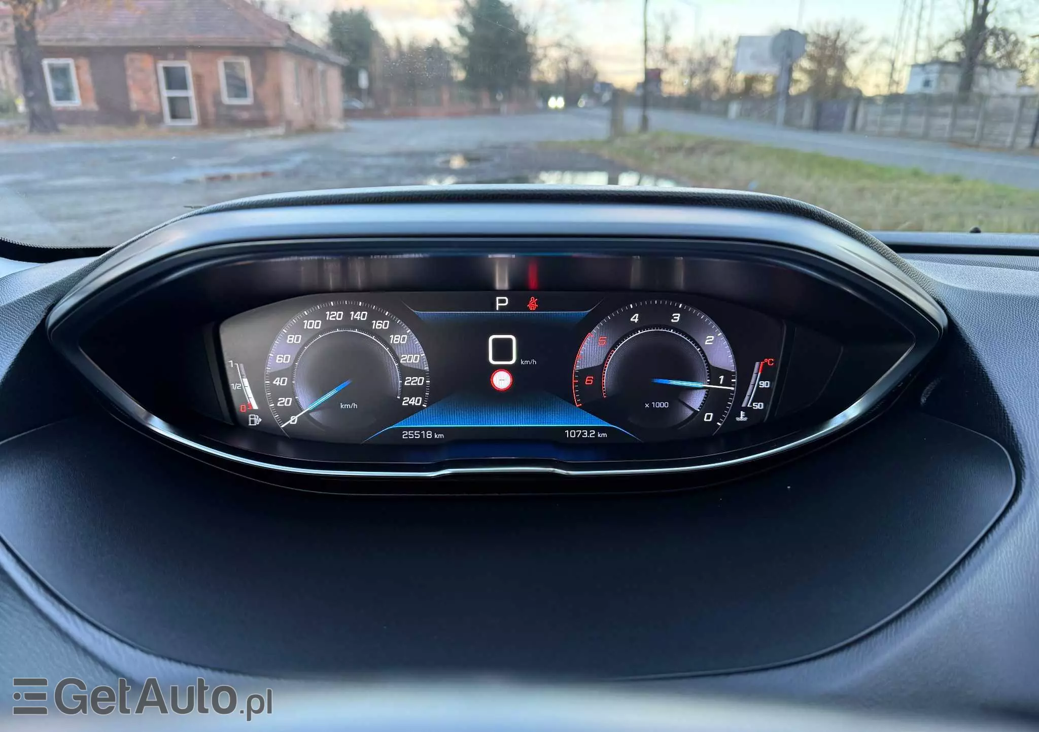 PEUGEOT 5008 1.5 BlueHDi Allure S&S EAT8