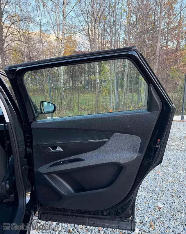 PEUGEOT 5008 1.5 BlueHDi Allure S&S EAT8