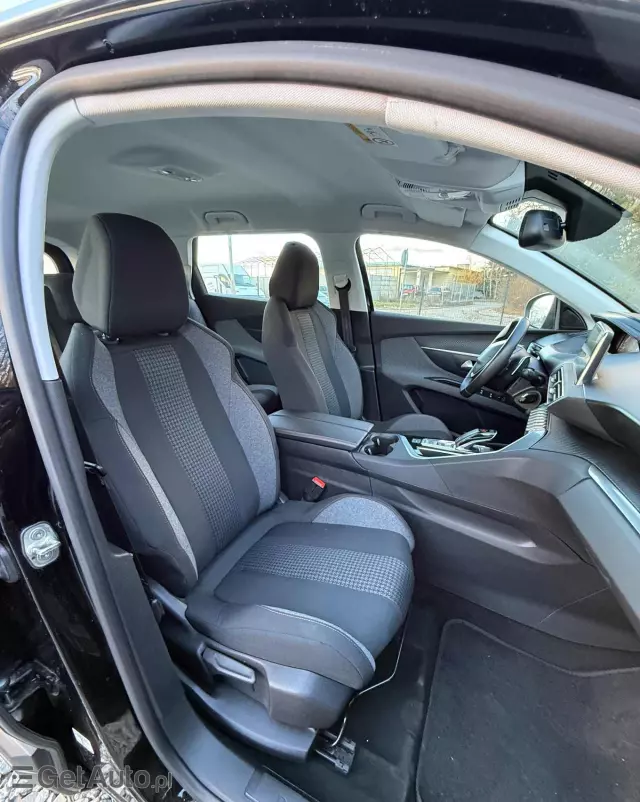 PEUGEOT 5008 1.5 BlueHDi Allure S&S EAT8