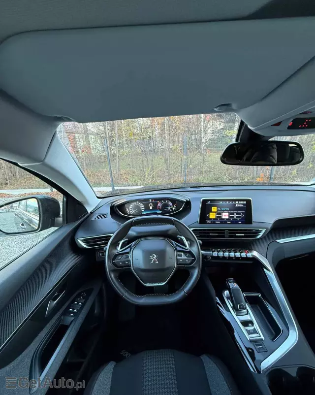 PEUGEOT 5008 1.5 BlueHDi Allure S&S EAT8