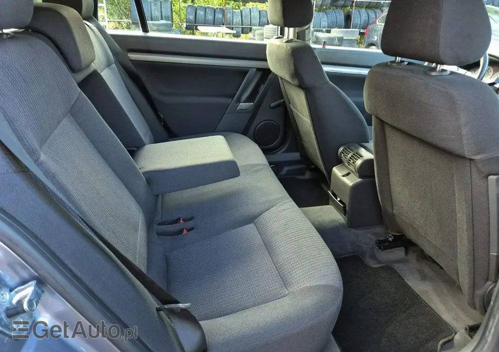 OPEL Vectra 1.8 Caravan Business