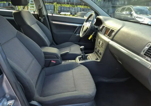 OPEL Vectra 1.8 Caravan Business