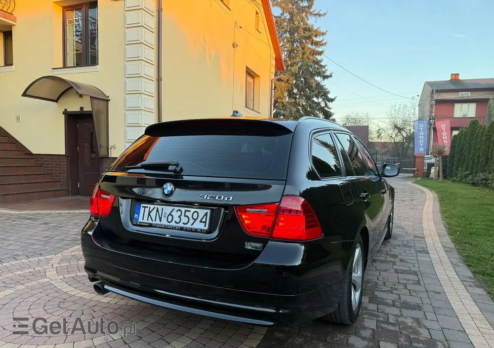 BMW Seria 3 320d Efficient Dynamics Edition