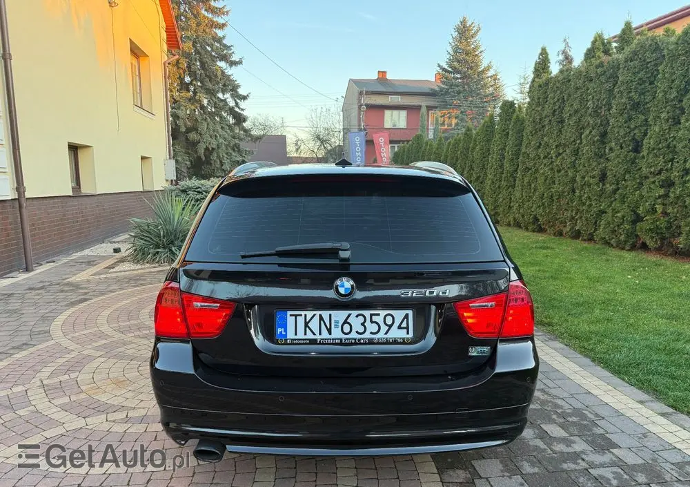 BMW Seria 3 320d Efficient Dynamics Edition