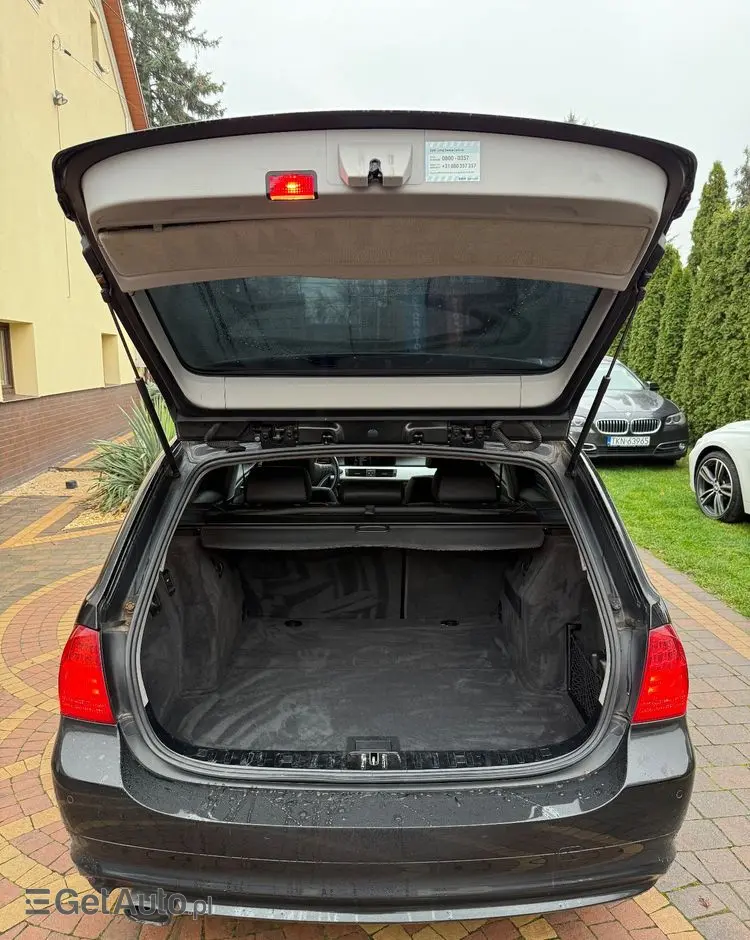 BMW Seria 3 320d Efficient Dynamics Edition