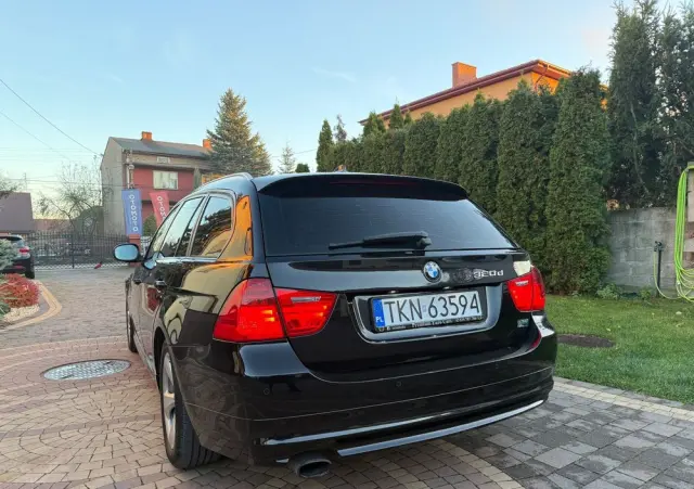 BMW Seria 3 320d Efficient Dynamics Edition