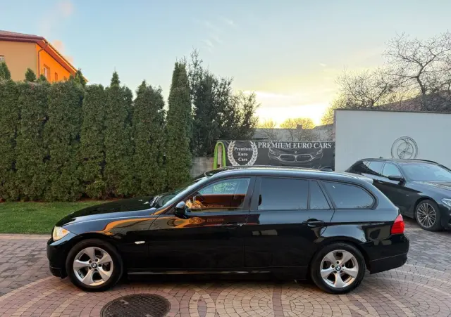 BMW Seria 3 320d Efficient Dynamics Edition