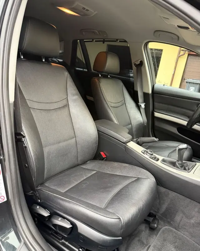 BMW Seria 3 320d Efficient Dynamics Edition