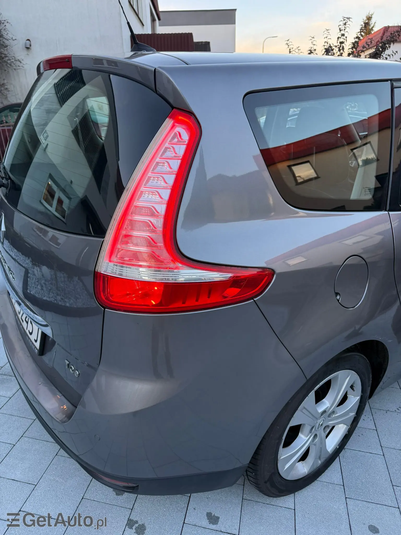 RENAULT Grand Scenic Bose Edition SL TCE 130