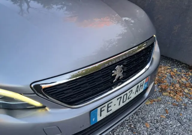PEUGEOT 308 1.5 BlueHDi Allure Pack S&S EAT8