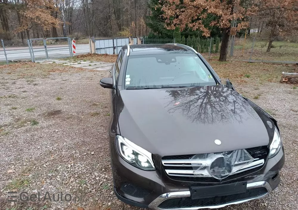 MERCEDES-BENZ GLC 250 d 4-Matic