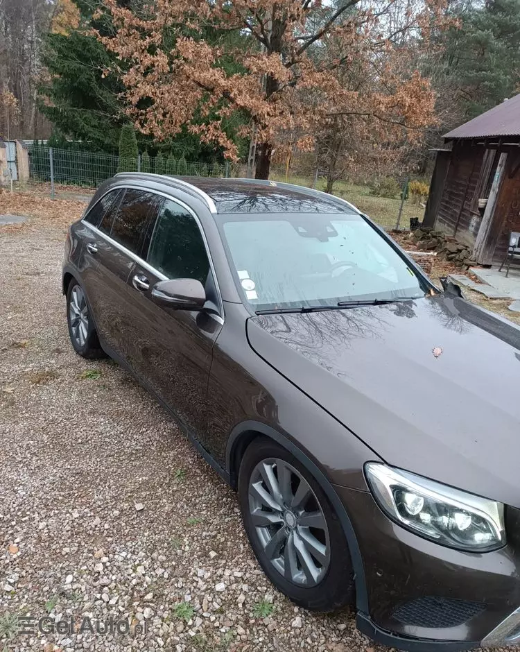 MERCEDES-BENZ GLC 250 d 4-Matic