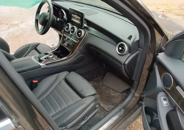 MERCEDES-BENZ GLC 250 d 4-Matic