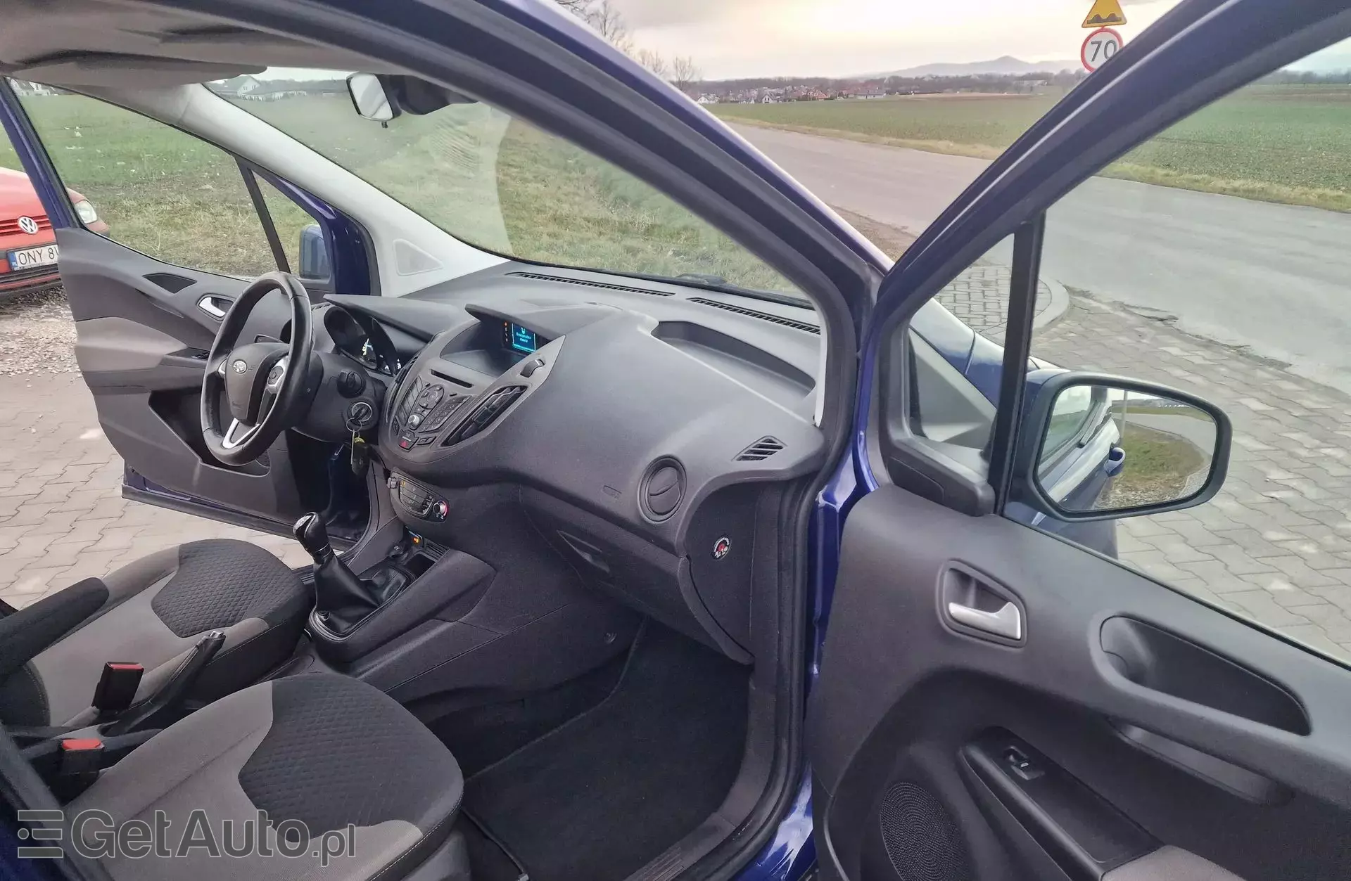 FORD Tourneo Courier 1.0 EcoBoost (100 KM)