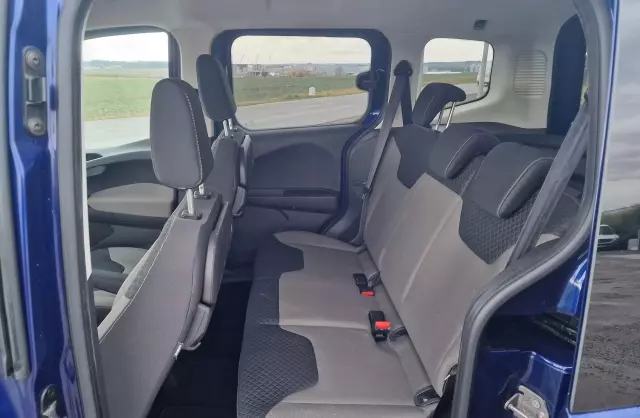 FORD Tourneo Courier 1.0 EcoBoost (100 KM)