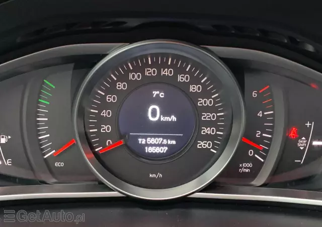 VOLVO V40 D2 Drive-E Dynamic Edition