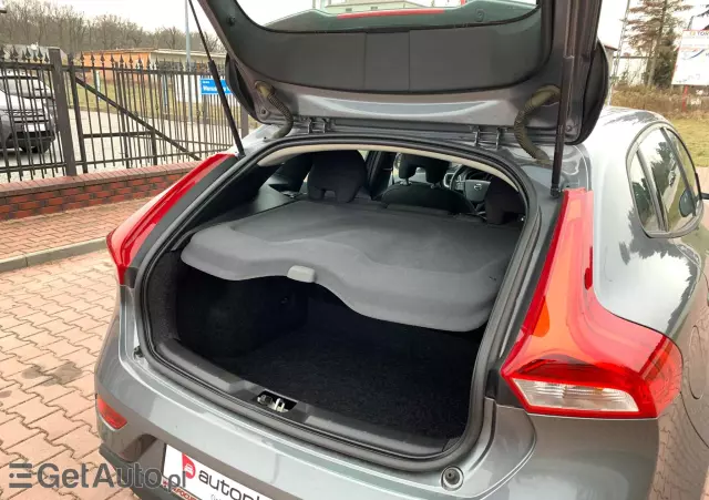 VOLVO V40 D2 Drive-E Dynamic Edition