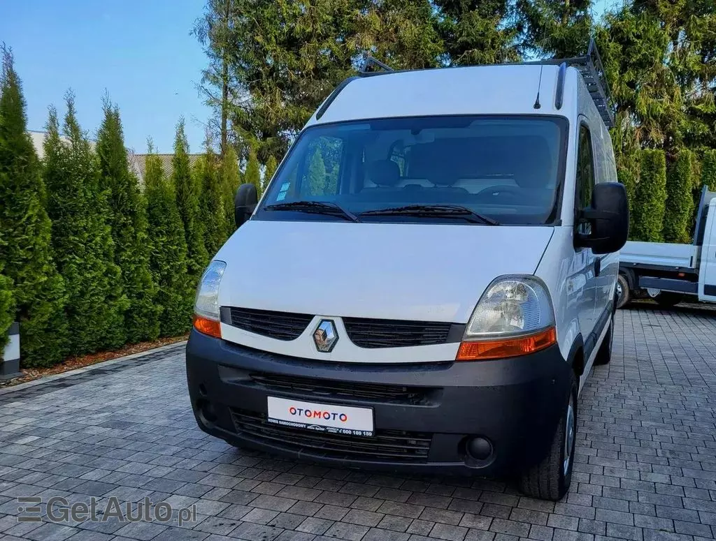 RENAULT Master 
