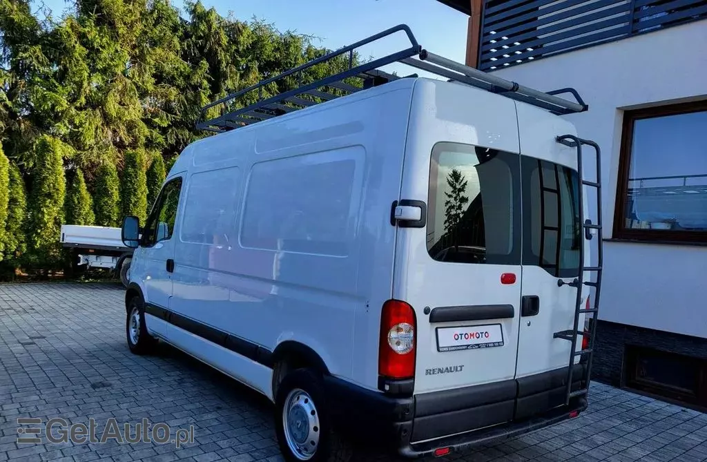RENAULT Master 