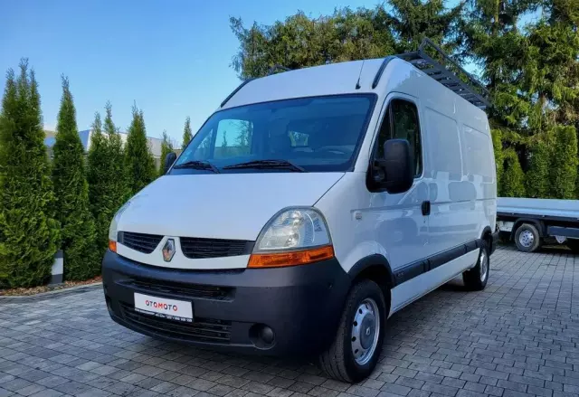 RENAULT Master 