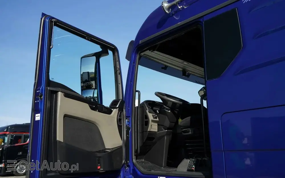 MAN TGX 18.510 / GM / HYDRAULIKA / RETARDER / CAŁY NAPODUSZKACH / NAVI / OPONY 100 % 
