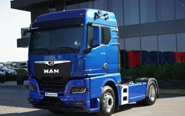 MAN TGX 18.510 / GM / HYDRAULIKA / RETARDER / CAŁY NAPODUSZKACH / NAVI / OPONY 100 % 