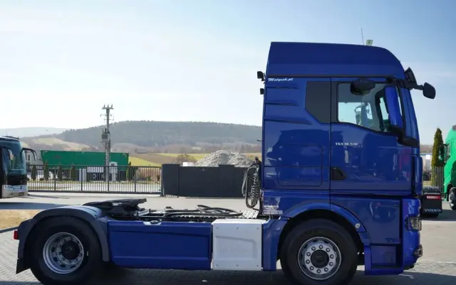 MAN TGX 18.510 / GM / HYDRAULIKA / RETARDER / CAŁY NAPODUSZKACH / NAVI / OPONY 100 % 