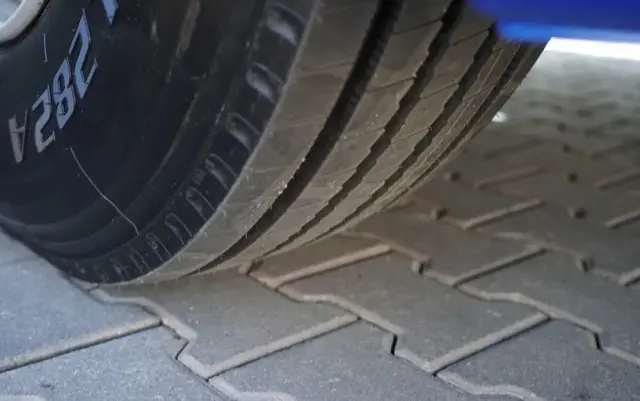 MAN TGX 18.510 / GM / HYDRAULIKA / RETARDER / CAŁY NAPODUSZKACH / NAVI / OPONY 100 % 