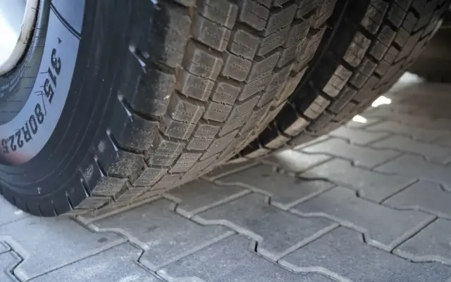 MAN TGX 18.510 / GM / HYDRAULIKA / RETARDER / CAŁY NAPODUSZKACH / NAVI / OPONY 100 % 