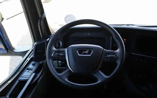 MAN TGX 18.510 / GM / HYDRAULIKA / RETARDER / CAŁY NAPODUSZKACH / NAVI / OPONY 100 % 