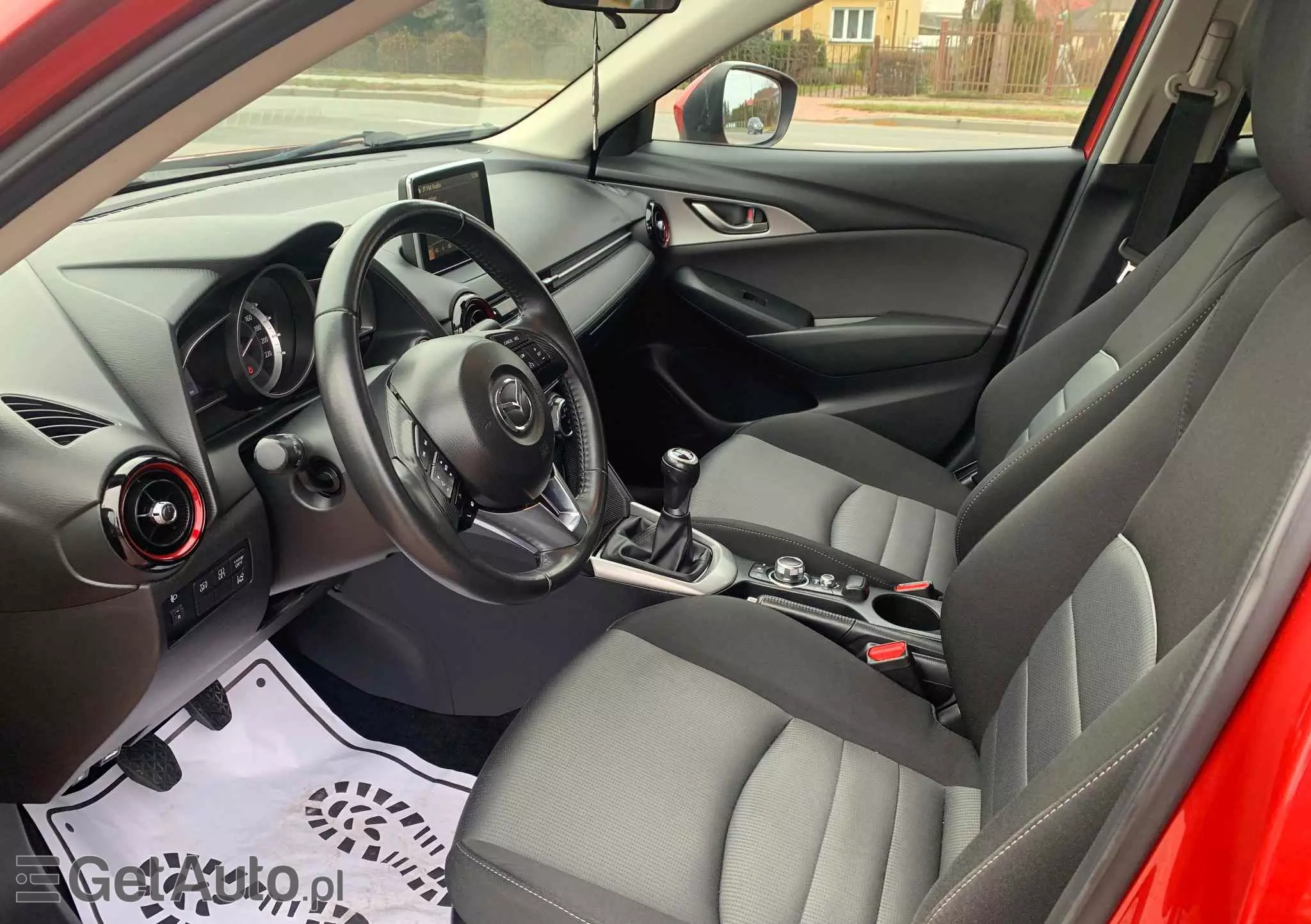 MAZDA CX-3 SKYACTIV-G 120 FWD Sports-Line